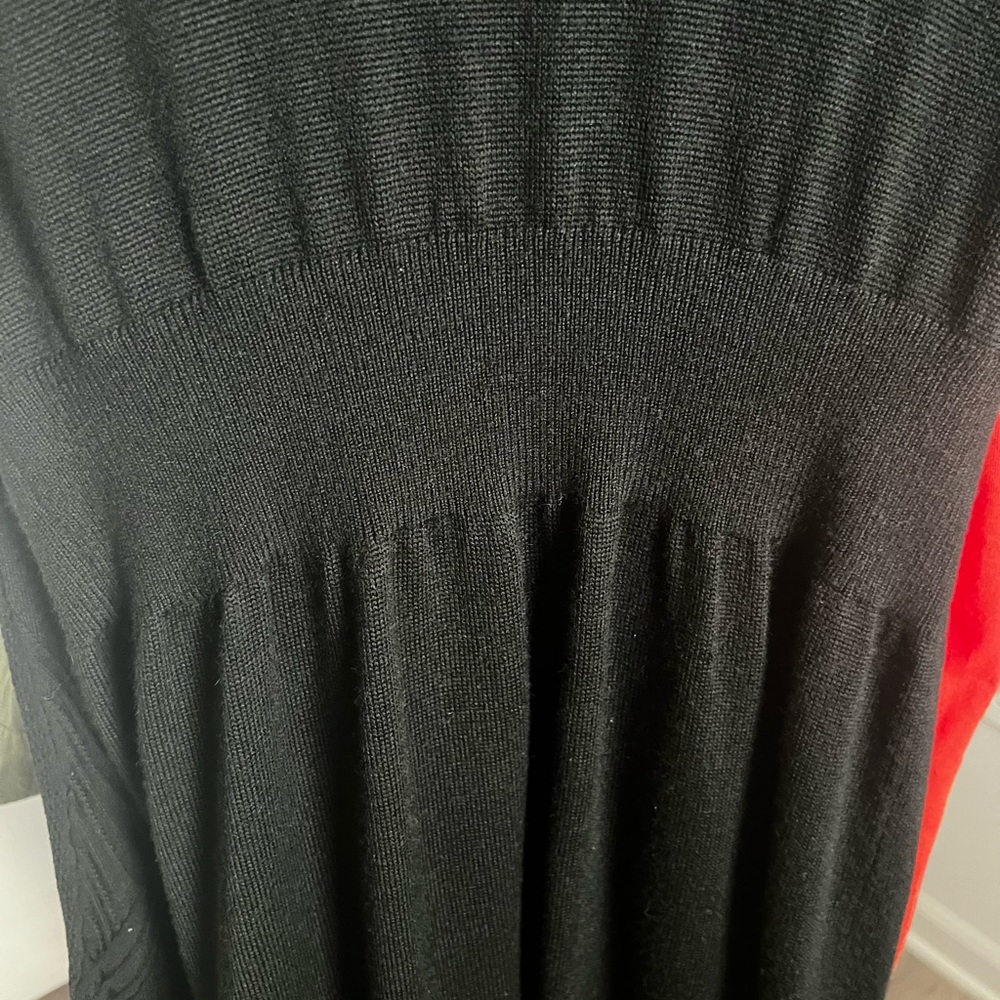 LOFT Dress ๐ - Picture 6 of 7